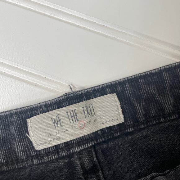 Free People White Tassel Embroidered Boho Top & Black Front Zip Denim Skirt 8 - Picture 9 of 10